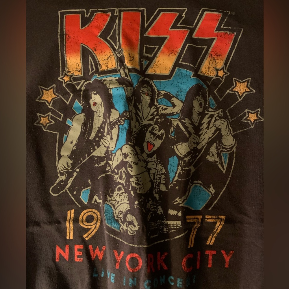 KISS ROCK N ROLL SLEEVELESS T!! Men’s small 34/36
